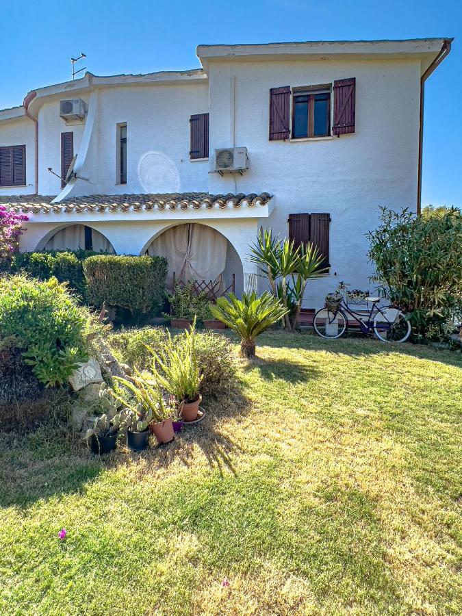 Helianthus Rooms Pula Exterior photo